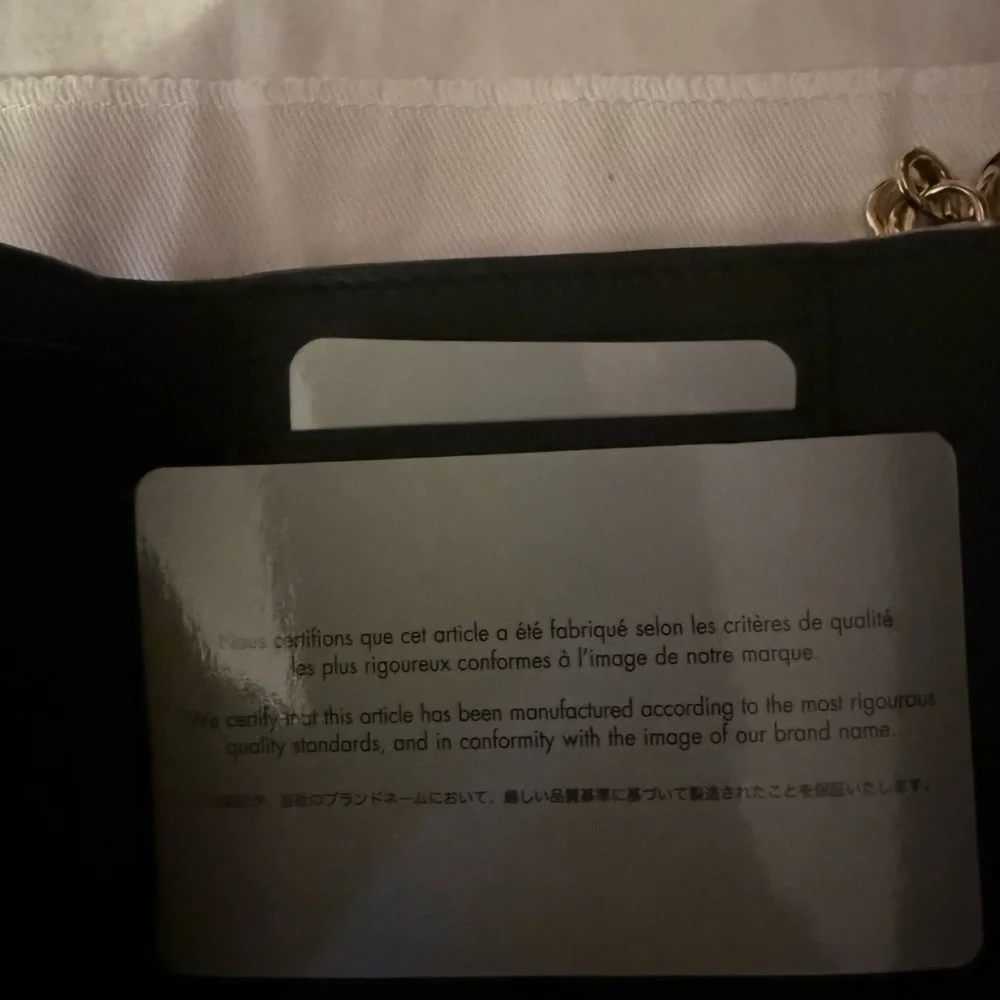 Lady Dior Lotus Wallet - Picture 2 of 6